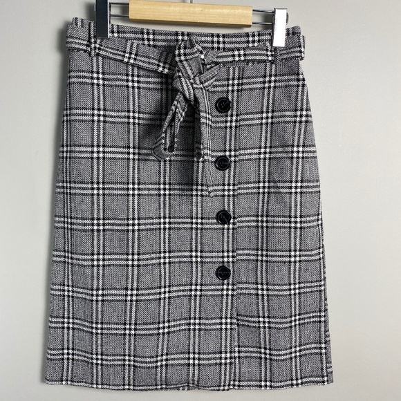 Hyfve Women's Gray / Black Check Skirt with Tie Belt Size Medium - Picture 1 of 13